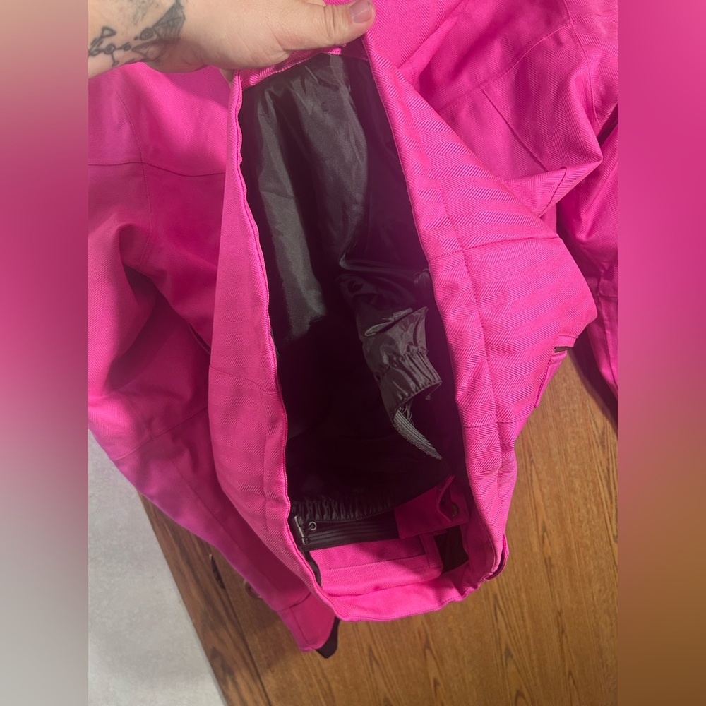Iceburg Hot Pink Snowboarding Ski Jacket - Picture 6 of 8